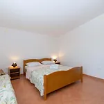 Casa de Férias House Ribnica By Istra Vacation