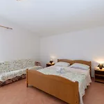 Casa de Férias House Ribnica By Istra Vacation *