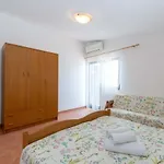 Casa de Férias House Ribnica By Istra Vacation
