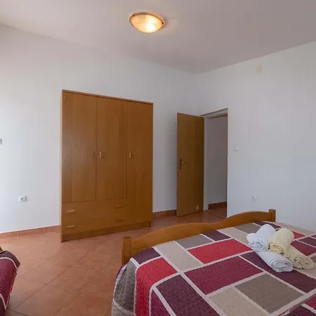 House Ribnica Ferienhaus